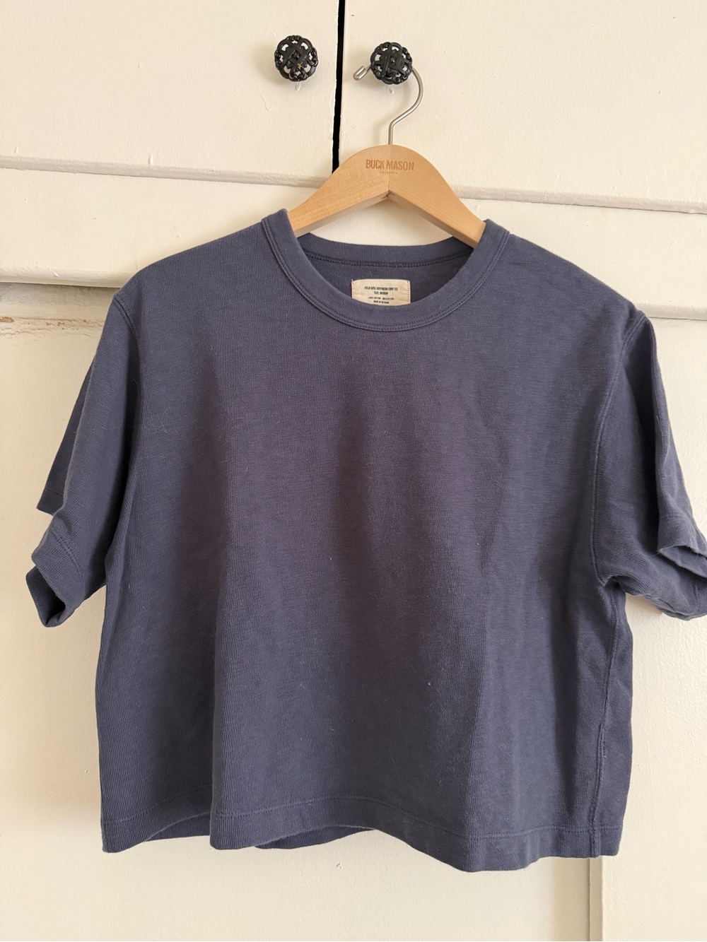 Buck Mason FIELD-SPEC BOYFRIEND CROP TEE